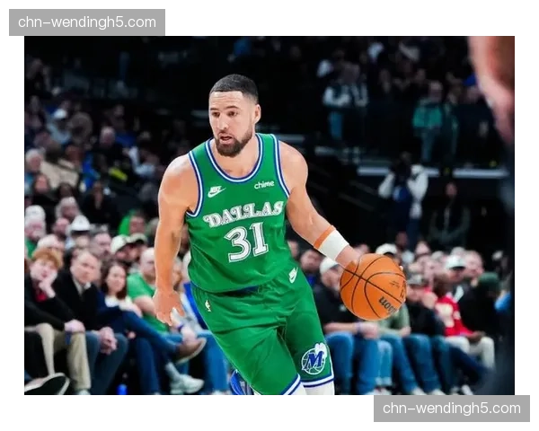 勇士对阵独行侠前瞻：外线火力对决与篮板球的博弈