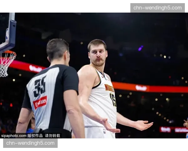 掘金大胜灰熊豪取10连胜，约基奇198次三双早早打卡